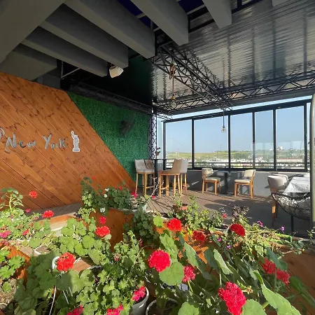 Hotel New York 3*