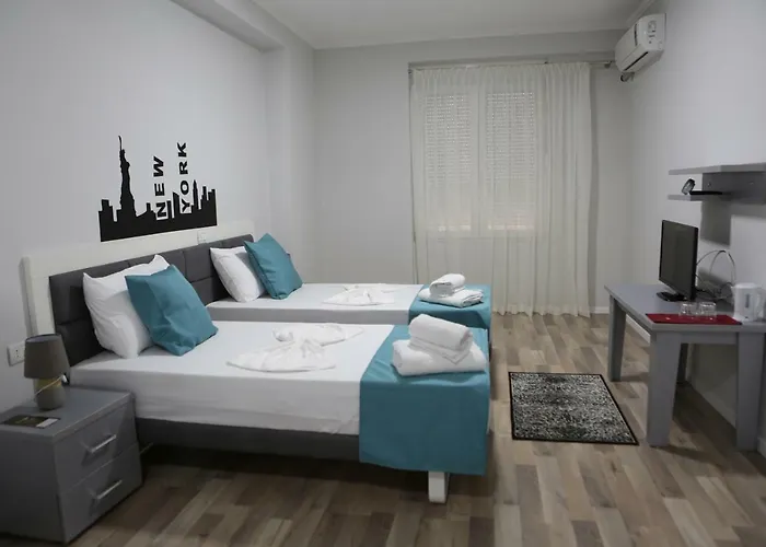 New York Hotel 3*