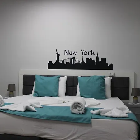 Hotel New York Kamez